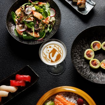 Pasadena Panda Inn Dining Table with Food View 2